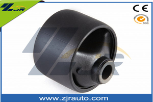 Auto Spare Parts Toyota Suspension Arm Engine Rubber Bushing for Toyota Hiace 95-04 12303-67021-BE