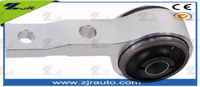 Auto Spare Parts Rubber Suspension Bushing for Nissan 54570-Ca000