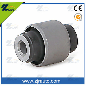 Auto Spare Parts Rubber Suspension Bushing for 51455-S04-005
