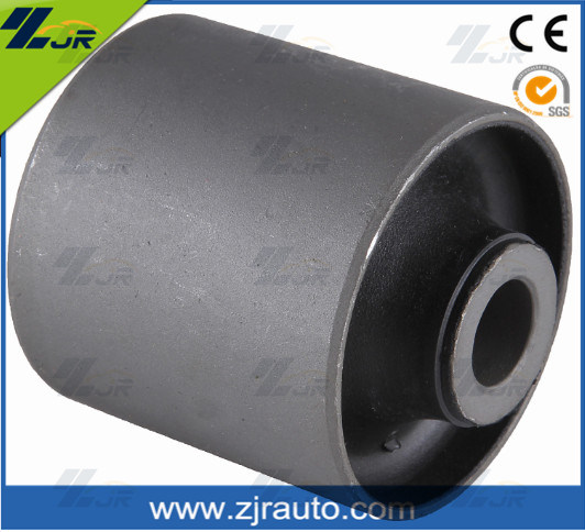 Auto Spare Parts Rubber Suspension Bushing for Toyota 48702-60130