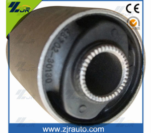 Auto Spare Parts Rubber Suspension Bushing for Toyota 48702-30130