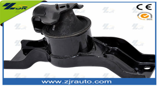 Auto Spare Parts Rubber Engine Mount for Mitsubishi Mr510313