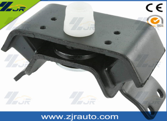 Auto Spare Parts Rubber Engine Mount for Toyota 12371-67020