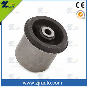 Auto Spare Parts Rubber Suspension Bushing for Suzuki 46221-79J00